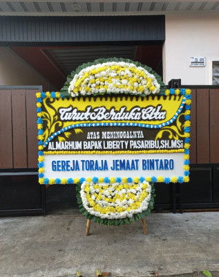 Papan Bunga Duka di Langowan Utara