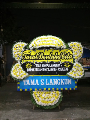 Papan Bunga Duka di Langowan Utara